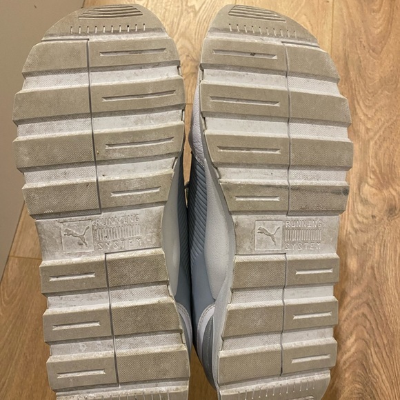 Puma sneakers - Picture 2 of 6